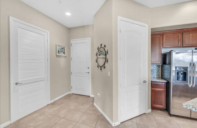 Partially Furnished 2 Bedroom 2 Bathroom Luxury Condo!