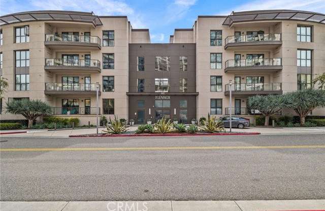 402 Rockefeller