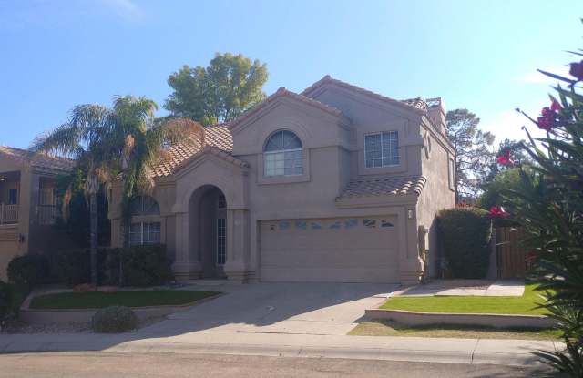 GOLF COURSE LOT WITH FANTASTIC VIEWS!