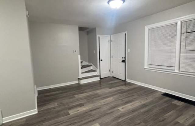 7222 Columbia Ave. - A