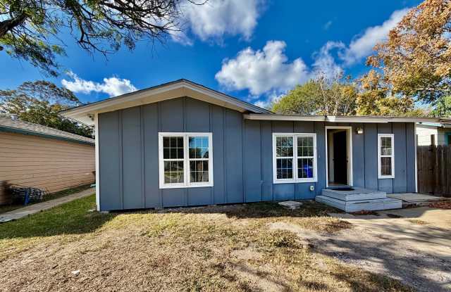 Photo of 3229 Sarita St