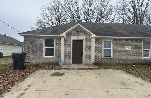 4703 Samantha Avenue - A