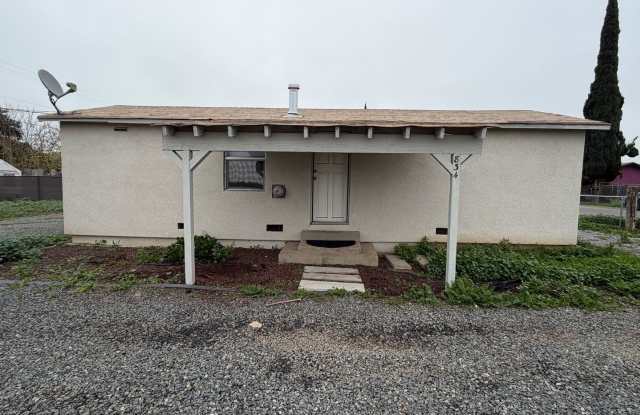 Photo of Cute home for rent in Exeter!