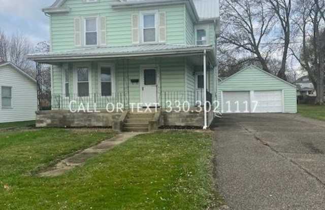 725 Warren St Sw