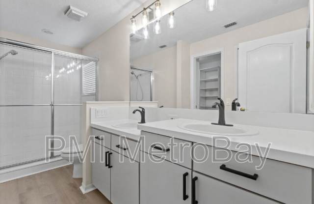 1424 Firewheel Dr