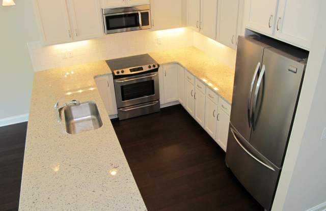 1670 Fallen Leaf Lane unit: C