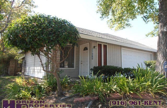 5911 Garwood Ct - 5911 Garwood Court, Carmichael, CA 95841