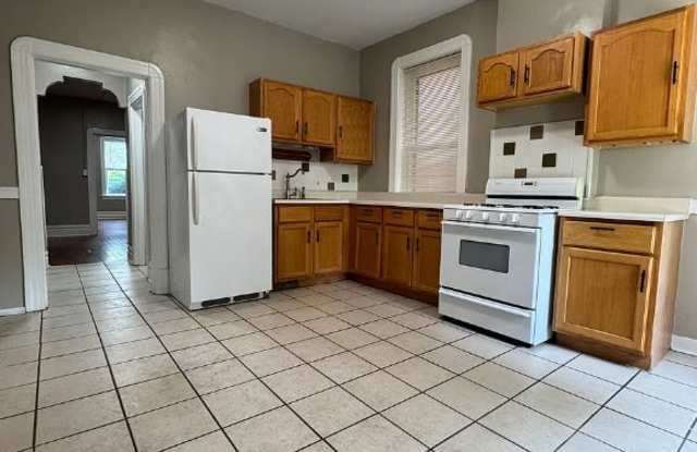 3934 Shaw Boulevard - 3934 B (first floor)