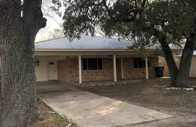 5006 Bedford - 5006 Bedford Street, Kingsland, TX 78639