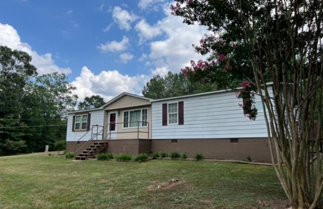 381 Cox Rd - 381 Cox Road, Spartanburg County, SC 29651