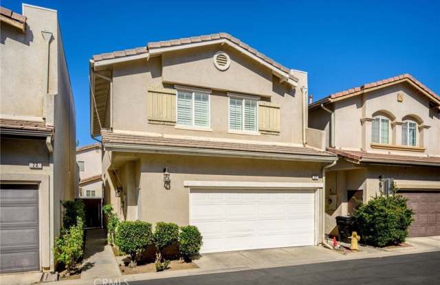 Photo of 9001 Owensmouth