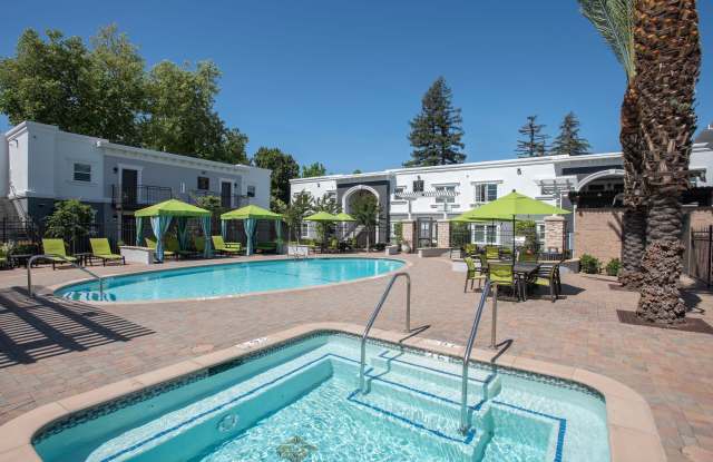 Ramblewood Apartments