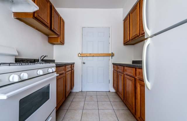 7941 S Marquette