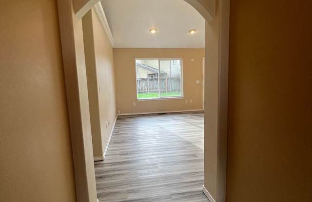 3-Bedroom 2-Bathroom home in West Eugene