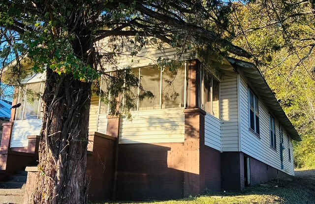 1405 Tuscaloosa Avenue