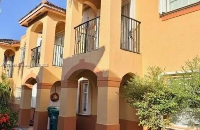 Photo of 10662 NW 87th Ct