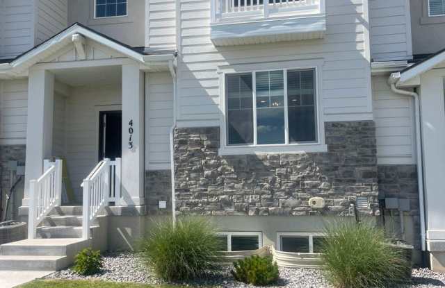 4013 W. 740 N.