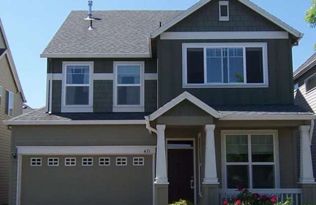 Gorgeous 3 BD | 2.5 BA | Single Family Home in Coveted Orenco Gardens | Spectacular Location!