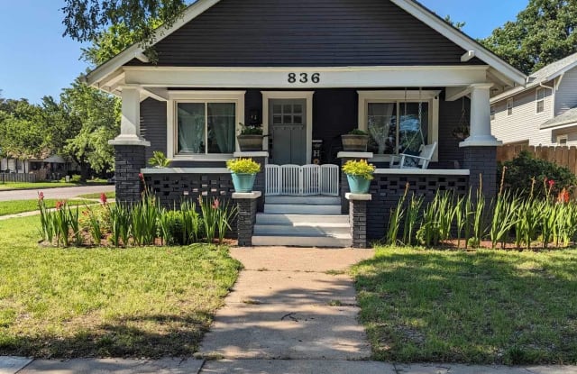 836 West University Street - 836 West University Street, Wichita, KS 67213