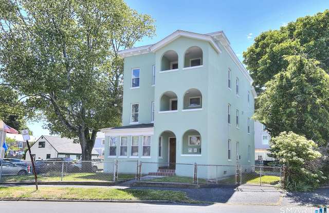 2029 Kings Highway