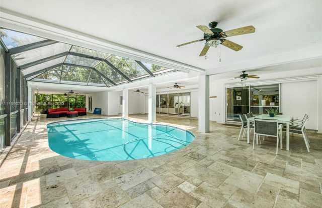 13255 SW 83rd Ave