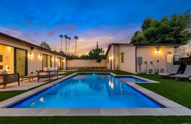 4801 Abbeyville Avenue