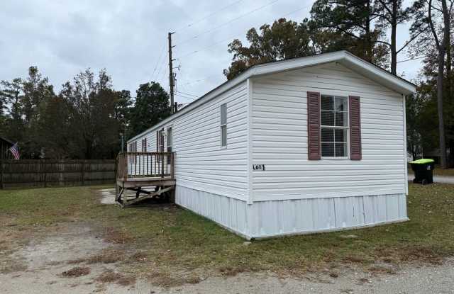Photo of 3 bedroom, 2 bath Mobile Home
