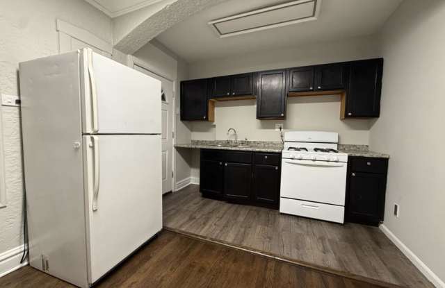 2759-65 North Kilbourn Ave.