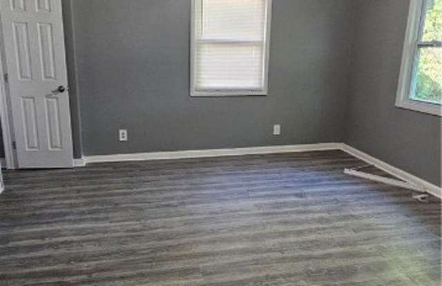 5517 Avenue I unit: 1