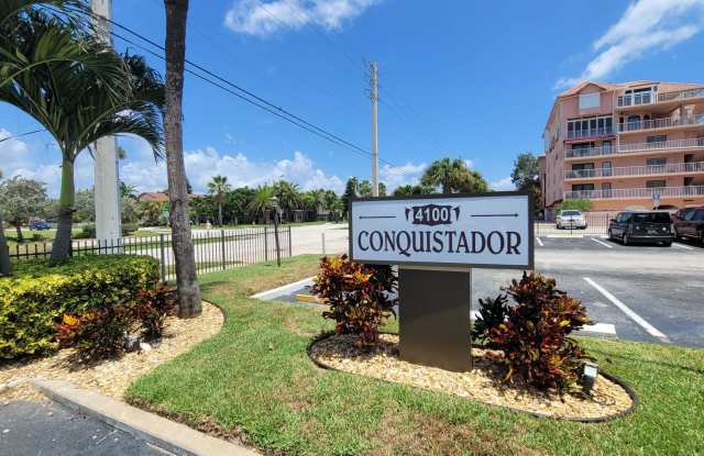 Fully Furnished Condo in the heart of Cocoa Beach photos photos