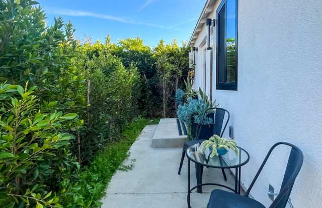 Open to 3 Month Short Term lease .Brand New Private Guest House for rent In Jefferson Park