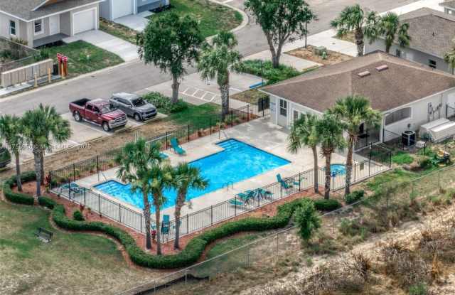 1524 Las Villas Blvd