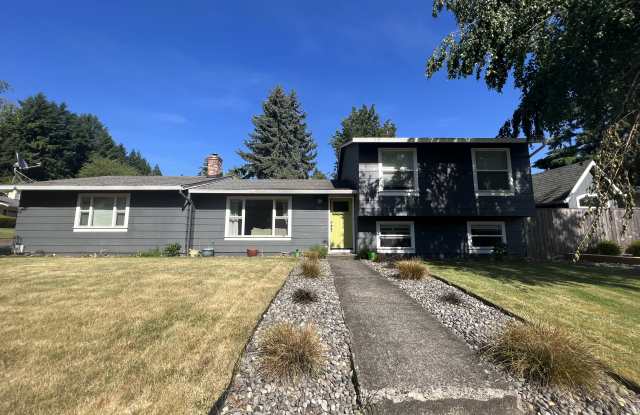 Photo of 98 Southwest Hartley Avenue