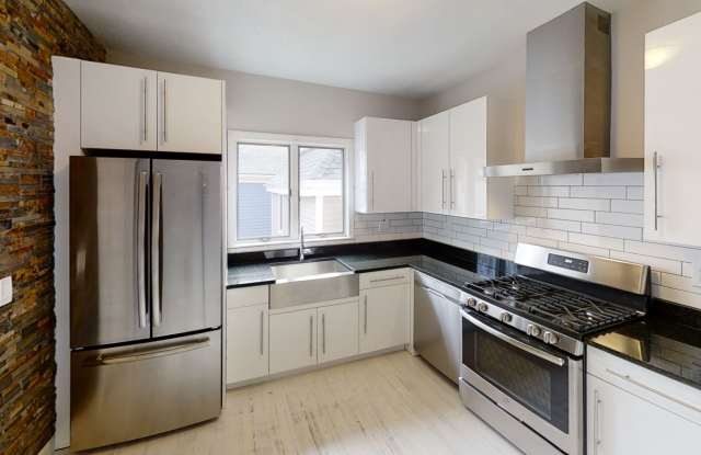 NIce 3 bed in Somerville