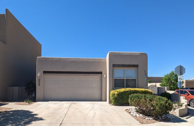 8816 Desert Fox Way Ne - 8816 Desert Fox Way Northeast, Albuquerque, NM 87122