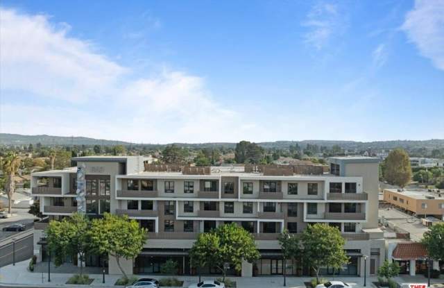 Photo of 860 E Valley Blvd