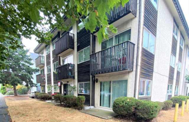 Photo of 6014 SW Stevens St