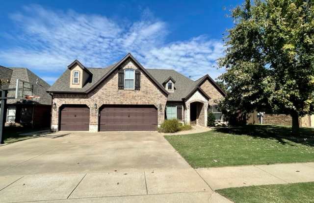 4209 W Willowbend Dr