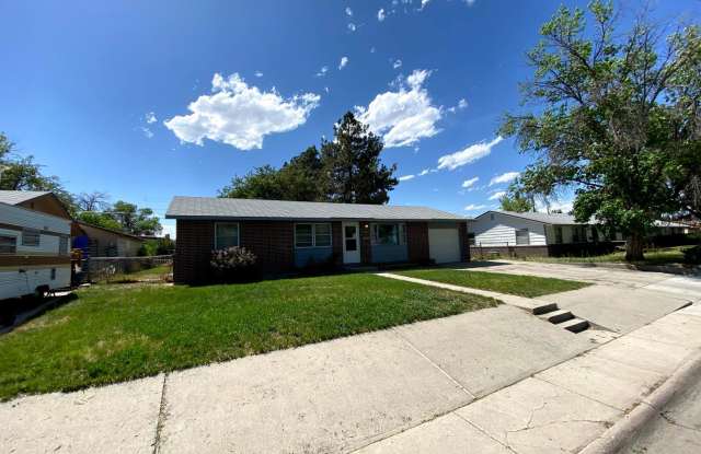 410 Elizabeth Dr. - 410 Elizabeth Drive, Riverton, WY 82501