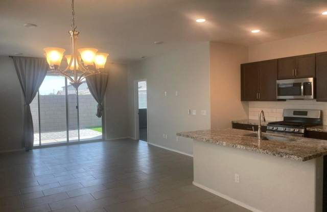 14651 W VALENTINE Street