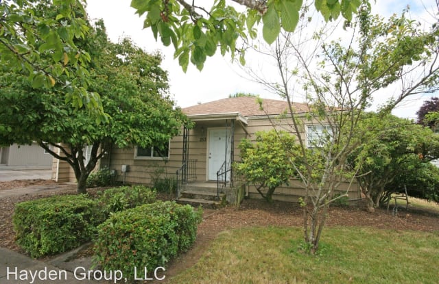 253 NE 6th Ave - 253 NE 6th Ave, Hillsboro, OR 97124