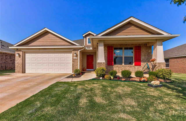 1127 S Landry Ln