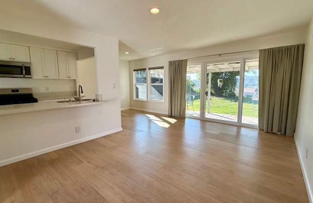 Lovely 3bd, 2ba Allied Garden Home with Many Modern Upgrades