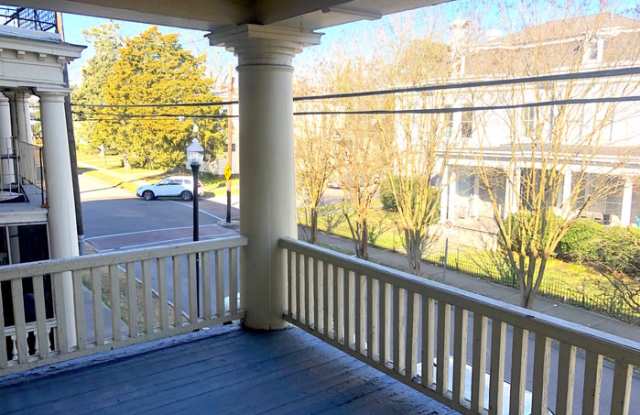 Photo of 301 Bank Street