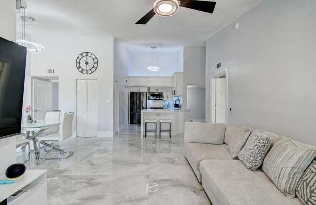 117 Villa Circle
