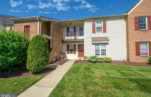 305 WESTRIDGE CIRCLE