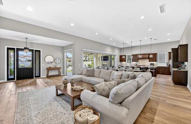 55120 Autumn Valley Court