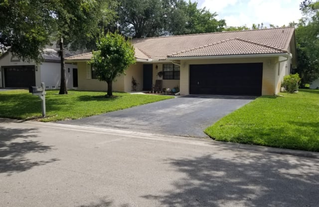 2343 Nw 96th Way - 2343 Northwest 96th Way, Coral Springs, FL 33065