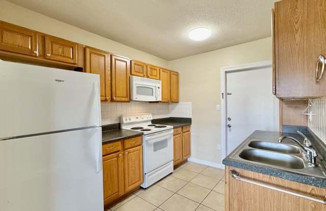 Venice Island Apartments