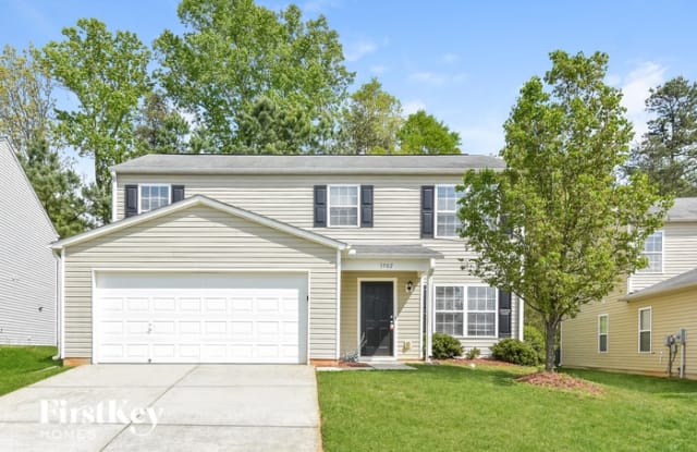 3902 Edgewood Terrace Road - 3902 Edgewood Terrace Road, Greensboro, NC 27406